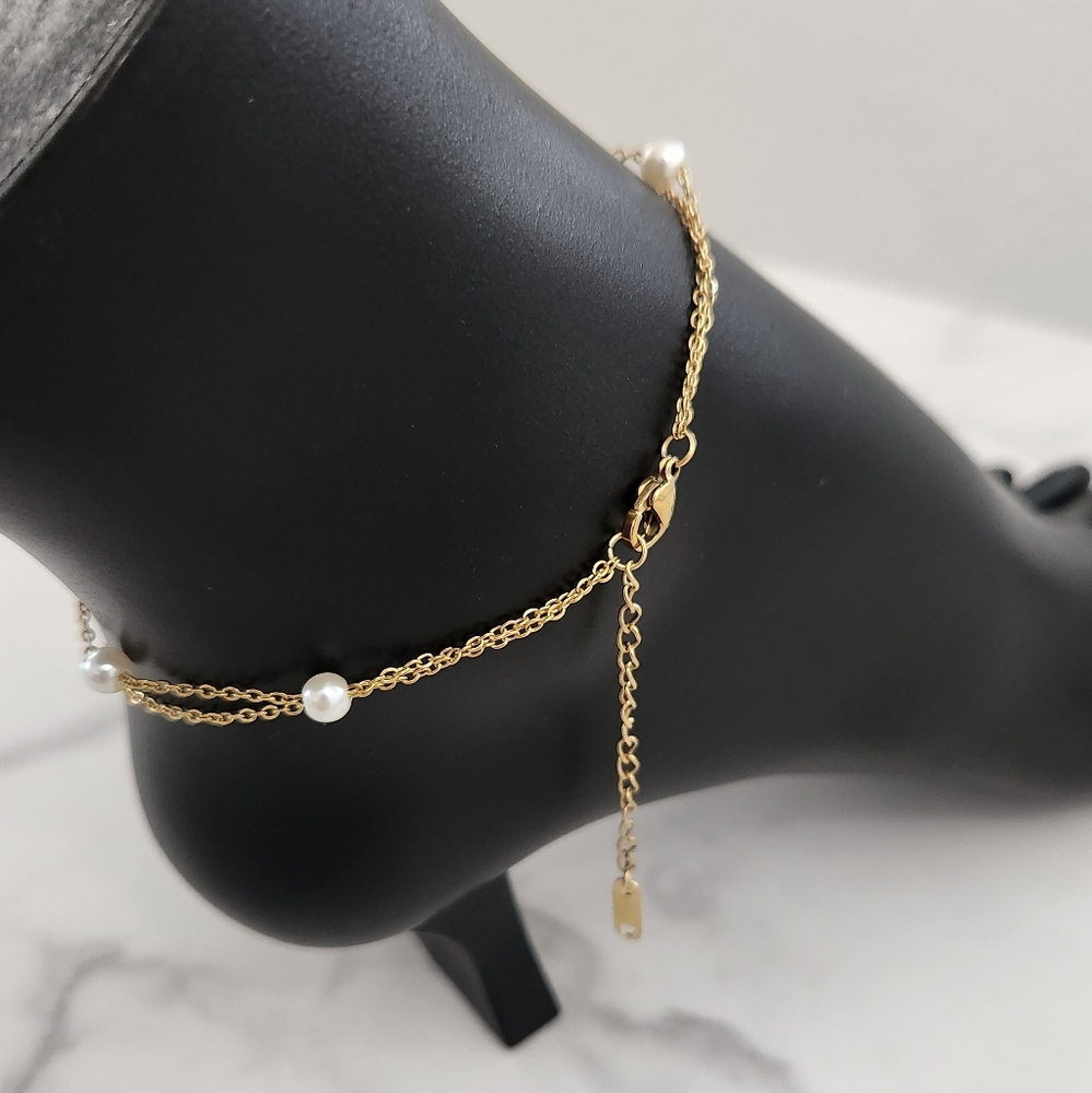 Gold Plated Butterfly Artificial Pearl Layered Design Anklet - Picture 10 of 13